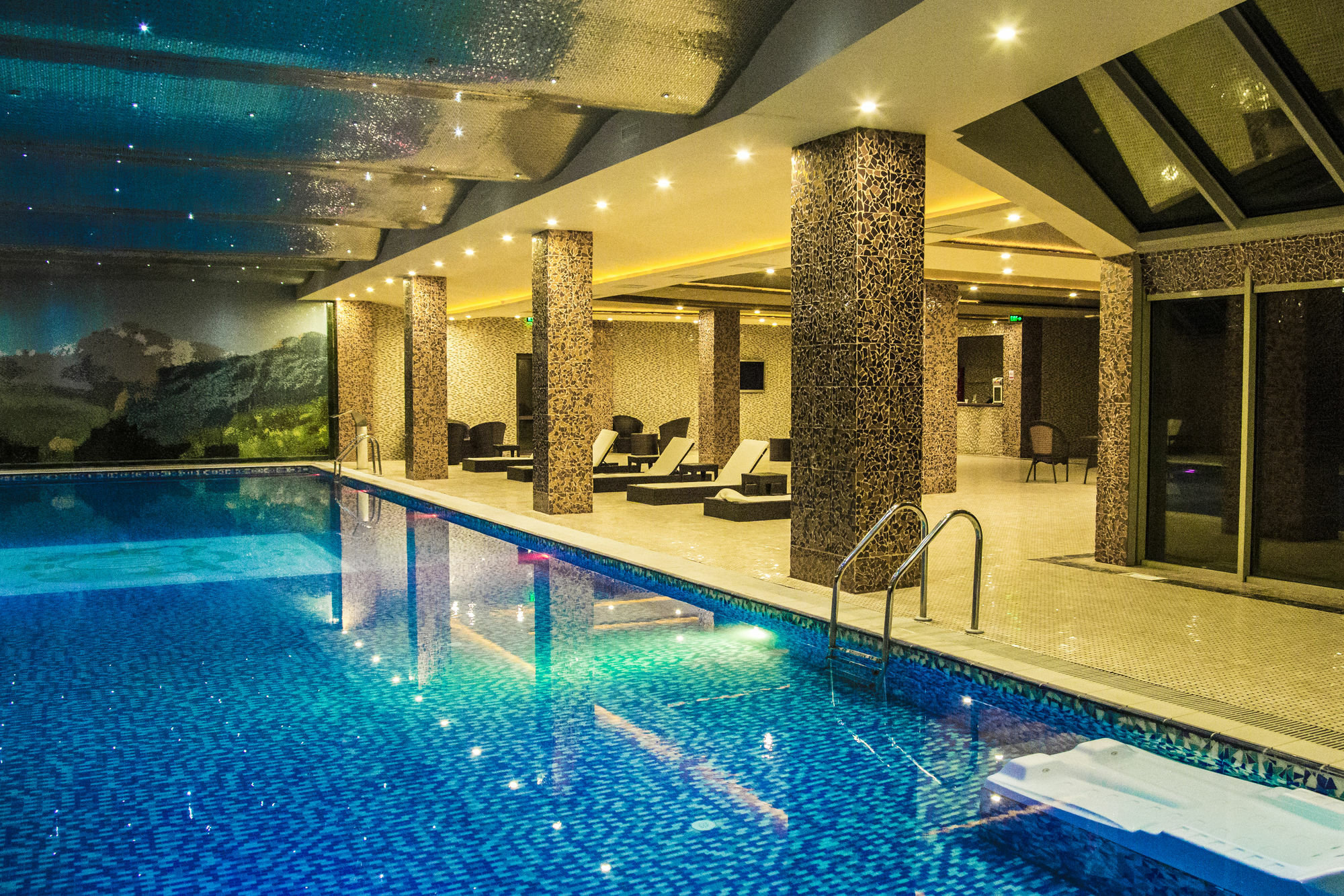 Golden Palace Hotel Resort & Spa Gl Tsaghkadzor Exterior photo