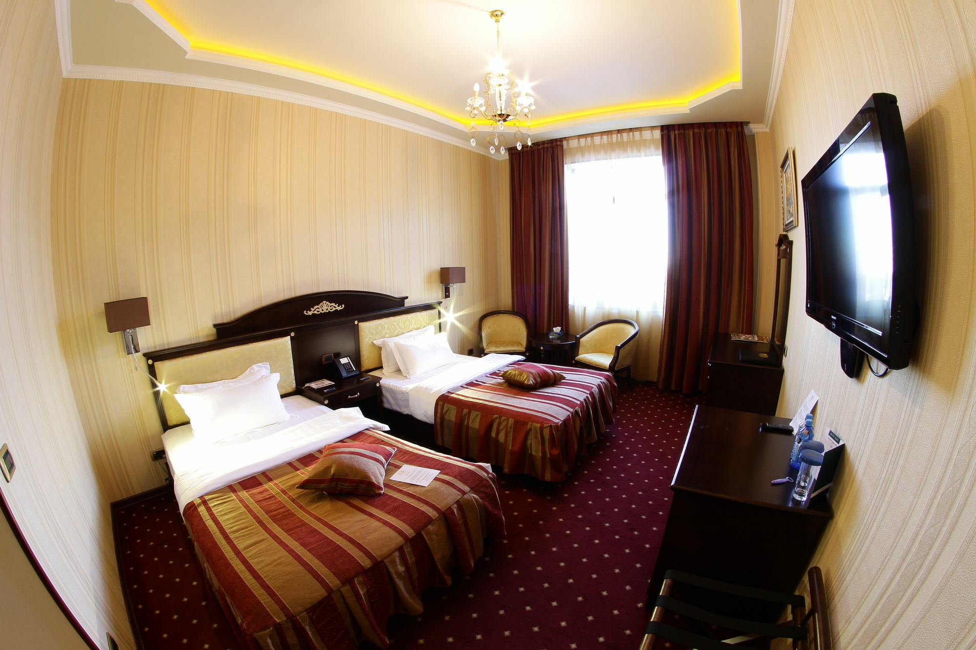 Golden Palace Hotel Resort & Spa Gl Tsaghkadzor Exterior photo